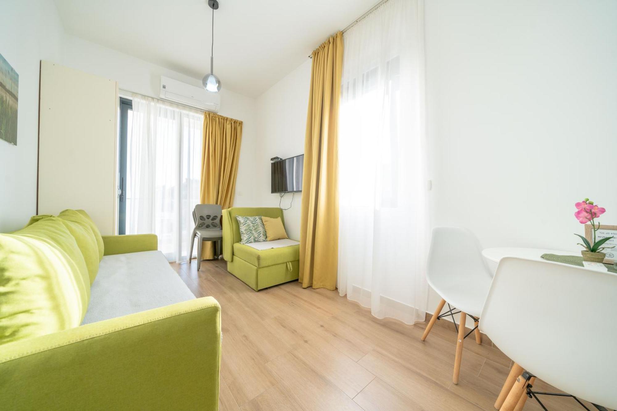 Mariner Apartments ซูโตมอเร ภายนอก รูปภาพ