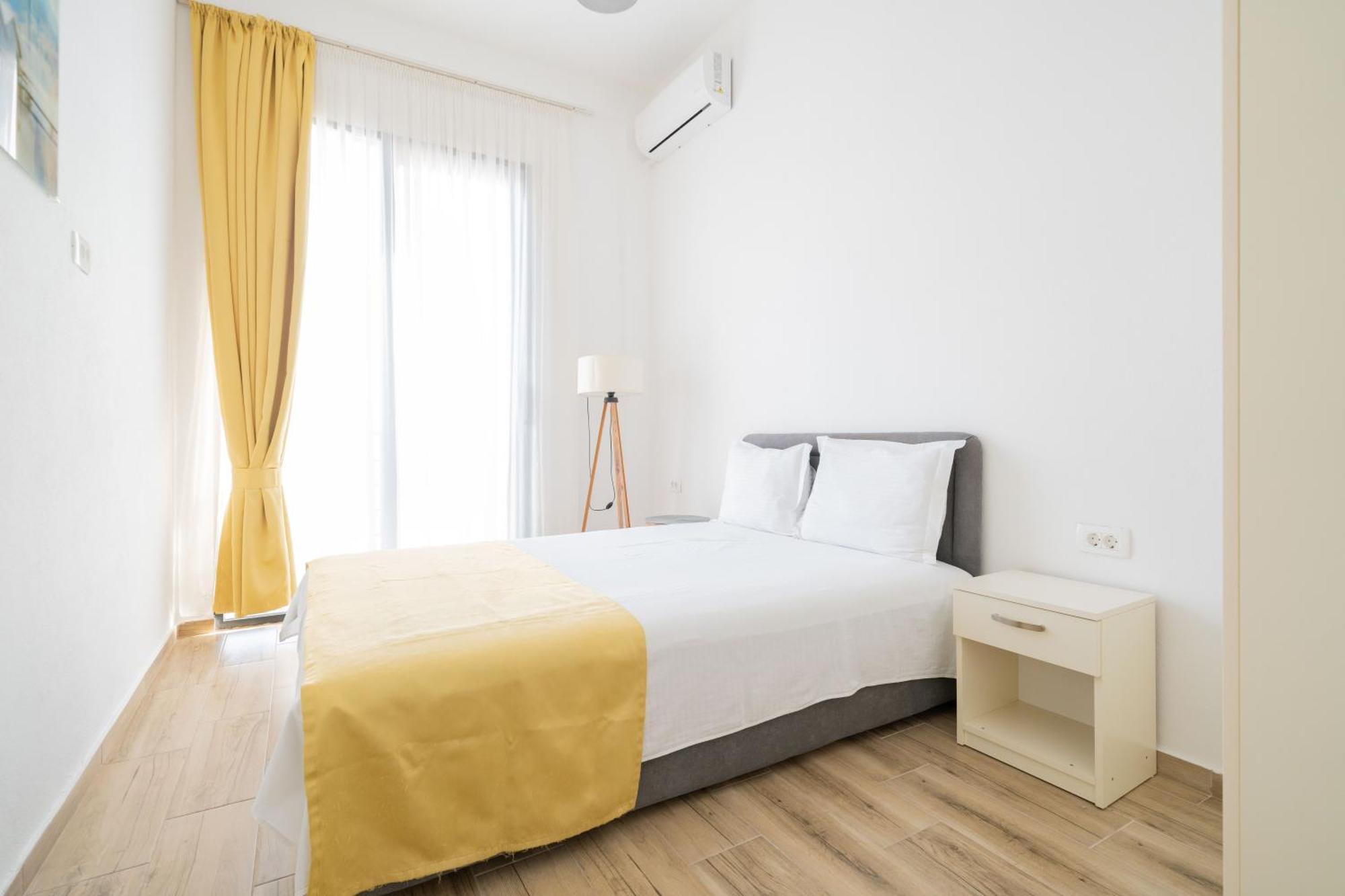 Mariner Apartments ซูโตมอเร ภายนอก รูปภาพ